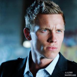 Warren Kole加盟FOX新剧《杀手之王 The Following》 Warren Kole加盟FOX新剧《杀手之王 The Following》